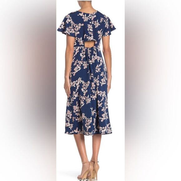 NWT Bobeau Short Flutter sleeve open back midi dress- navy- size M - Picture 2 of 7